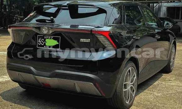 Buy Used Land Rover Discovery Black Car in Banmo in Kachin Buy Used Land Rover Discovery Black Car in Banmo in Kachin