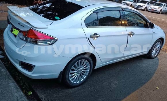 Buy Used Suzuki Ciaz White Car in Bogale in Ayeyarwady Buy Used Suzuki Ciaz White Car in Bogale in Ayeyarwady