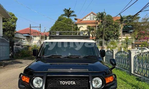 Buy Used Toyota FJ Cruiser Other Car in Banmo in Kachin