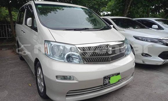 Buy Used Toyota Alphard White Car in Banmo in Kachin Buy Used Toyota Alphard White Car in Banmo in Kachin