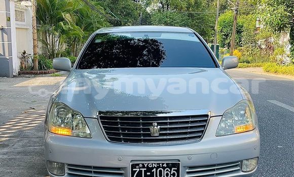 Acheter Occasion Voiture Toyota Crown Blanc à Bogale, #<Region:0x000000000c5121b8>
