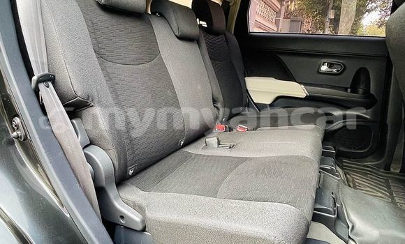 Buy Used Toyota Rush Black Car in Bogale in Ayeyarwady Buy Used Toyota Rush Black Car in Bogale in Ayeyarwady