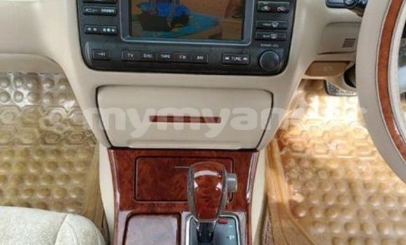Buy Used Toyota Crown Other Car in Allanmyo in Magway Buy Used Toyota Crown Other Car in Allanmyo in Magway