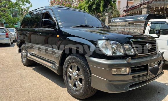 အသုံးပြုခံ့ Toyota Cynos Black ကား Banmo Kachin အသုံးပြုခံ့ Toyota Cynos Black ကား Banmo Kachin