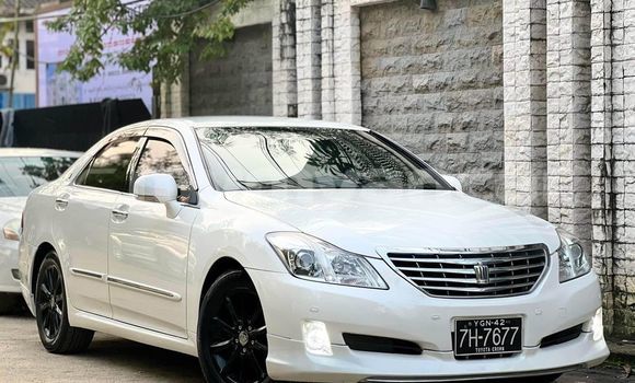 Acheter Occasion Voiture Toyota Crown Blanc à Bago, #<Region:0x000000000af4fc68>