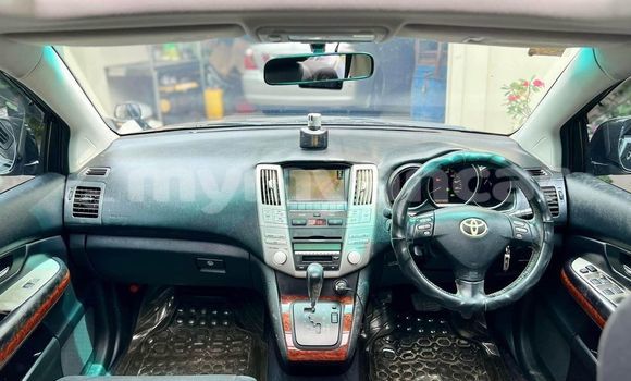 အသုံးပြုခံ့ Toyota Harrier Black ကား Bago Bago အသုံးပြုခံ့ Toyota Harrier Black ကား Bago Bago