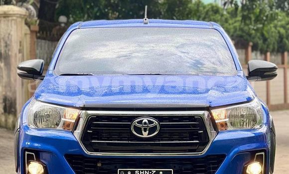 အသုံးပြုခံ့ Toyota Hiluxe Revo Blue ကား Banmo Kachin အသုံးပြုခံ့ Toyota Hiluxe Revo Blue ကား Banmo Kachin