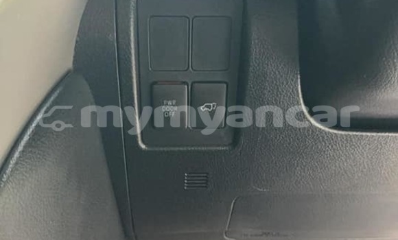 Buy Used Toyota Land Cruiser Black Car in Bogale in Ayeyarwady Buy Used Toyota Land Cruiser Black Car in Bogale in Ayeyarwady
