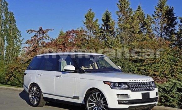 Buy Used Range Rover Evoque White Car in Banmo in Kachin Buy Used Range Rover Evoque White Car in Banmo in Kachin