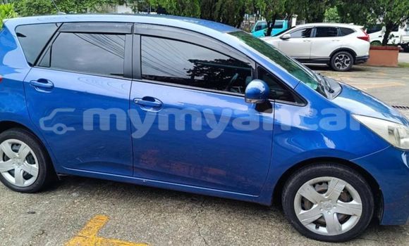 Buy Used Toyota RAV4 Blue Car in Arakan in Rakhine Buy Used Toyota RAV4 Blue Car in Arakan in Rakhine