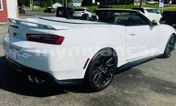 Buy Used Chevrolet Camaro White Car in Pyapon in Ayeyarwady Buy Used Chevrolet Camaro White Car in Pyapon in Ayeyarwady