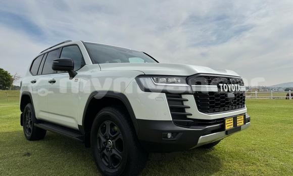 Acheter Occasion Voiture Toyota Land Cruiser Blanc à Nyaunglebin, #<Region:0x000000000af4fc68> Acheter Occasion Voiture Toyota Land Cruiser Blanc à Nyaunglebin, #<Region:0x000000000af4fc68>