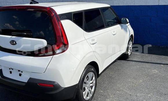 Acheter Occasion Voiture Kia Soul Blanc à Nyaunglebin, #<Region:0x000000000af4fc68> Acheter Occasion Voiture Kia Soul Blanc à Nyaunglebin, #<Region:0x000000000af4fc68>