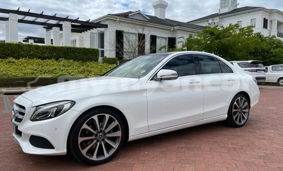 Acheter Occasion Voiture Mercedes-Benz C250 coupe Blanc à Banmo, #<Region:0x000000000b1c4b88> Acheter Occasion Voiture Mercedes-Benz C250 coupe Blanc à Banmo, #<Region:0x000000000b1c4b88>