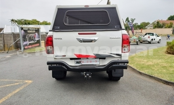 Acheter Occasion Voiture Toyota Hilux Blanc à Nyaunglebin, #<Region:0x000000000af4fc68> Acheter Occasion Voiture Toyota Hilux Blanc à Nyaunglebin, #<Region:0x000000000af4fc68>