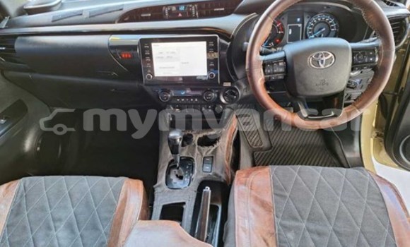 Buy Used Toyota Hilux Other Car in Minbu in Magway Buy Used Toyota Hilux Other Car in Minbu in Magway