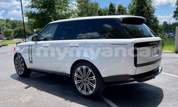 Buy Used Land Rover Range Rover White Car in Nyaunglebin in Bago Buy Used Land Rover Range Rover White Car in Nyaunglebin in Bago