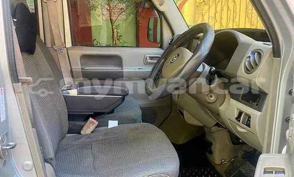 အသုံးပြုခံ့ Mazda Scrum White ကား Bago Bago အသုံးပြုခံ့ Mazda Scrum White ကား Bago Bago