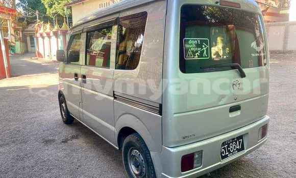 အသုံးပြုခံ့ Mazda Scrum White ကား Bago Bago အသုံးပြုခံ့ Mazda Scrum White ကား Bago Bago