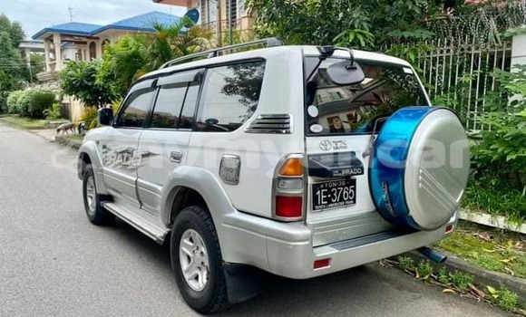 အသုံးပြုခံ့ Toyota Prado Other ကား Arakan Rakhine အသုံးပြုခံ့ Toyota Prado Other ကား Arakan Rakhine