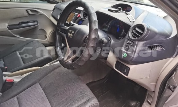 အသုံးပြုခံ့ Honda Insight Other ကား Banmo Kachin အသုံးပြုခံ့ Honda Insight Other ကား Banmo Kachin