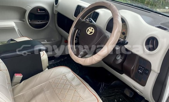 အသုံးပြုခံ့ Toyota Passo White ကား Dawei Tanintharyi အသုံးပြုခံ့ Toyota Passo White ကား Dawei Tanintharyi