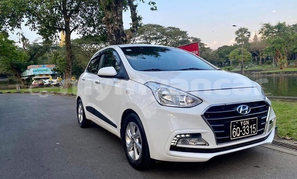 အသုံးပြုခံ့ Hyundai i10 White ကား Arakan Rakhine အသုံးပြုခံ့ Hyundai i10 White ကား Arakan Rakhine