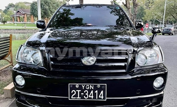 အသုံးပြုခံ့ Toyota Kluger Black ကား Arakan Rakhine အသုံးပြုခံ့ Toyota Kluger Black ကား Arakan Rakhine