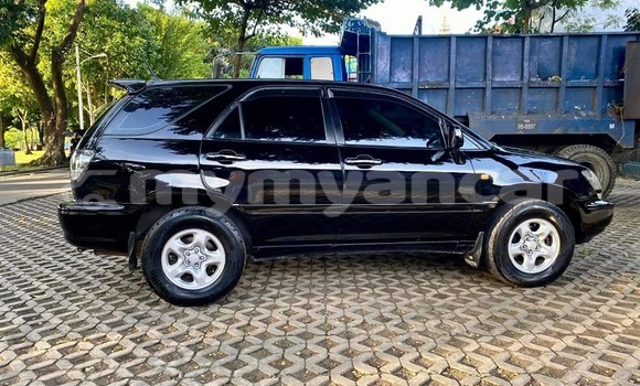 အသုံးပြုခံ့ Toyota Harrier Black ကား Bogale Ayeyarwady အသုံးပြုခံ့ Toyota Harrier Black ကား Bogale Ayeyarwady
