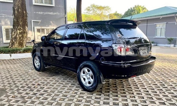 အသုံးပြုခံ့ Toyota Harrier Black ကား Bogale Ayeyarwady အသုံးပြုခံ့ Toyota Harrier Black ကား Bogale Ayeyarwady