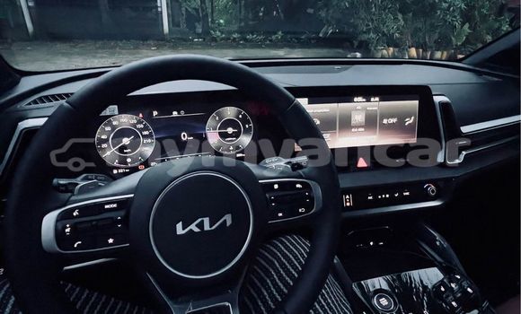 အသုံးပြုခံ့ Kia Sportage White ကား Banmo Kachin အသုံးပြုခံ့ Kia Sportage White ကား Banmo Kachin