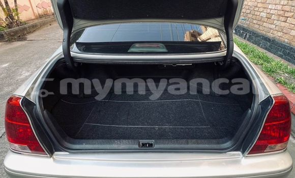 အသုံးပြုခံ့ Toyota Crown White ကား Bogale Ayeyarwady အသုံးပြုခံ့ Toyota Crown White ကား Bogale Ayeyarwady