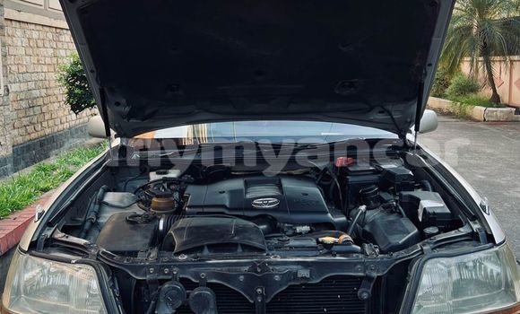 အသုံးပြုခံ့ Toyota Crown White ကား Bogale Ayeyarwady အသုံးပြုခံ့ Toyota Crown White ကား Bogale Ayeyarwady