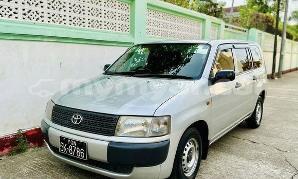 အသုံးပြုခံ့ Toyota Probox White ကား Bogale Ayeyarwady