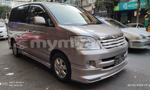 Acheter Occasion Voiture Toyota Noah Autre à Banmo, #<Region:0x000000000b1c4b88> Acheter Occasion Voiture Toyota Noah Autre à Banmo, #<Region:0x000000000b1c4b88>