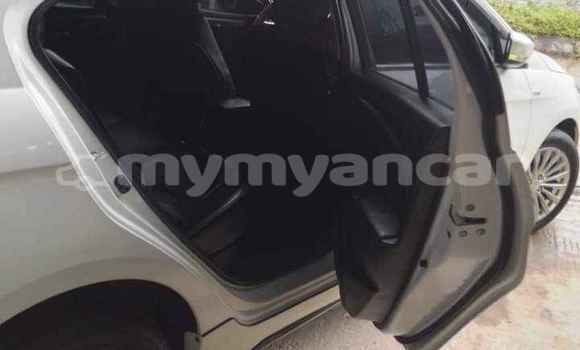 Acheter Occasion Voiture Suzuki Ciaz Blanc à Bago, #<Region:0x000000000af4fc68> Acheter Occasion Voiture Suzuki Ciaz Blanc à Bago, #<Region:0x000000000af4fc68>