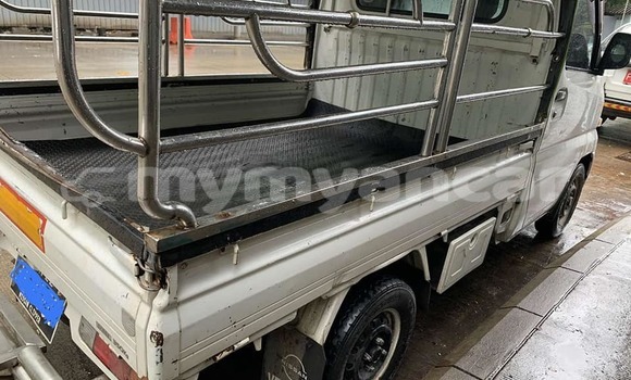 Buy Used Nissan Clipper White Car in Arakan in Rakhine Buy Used Nissan Clipper White Car in Arakan in Rakhine