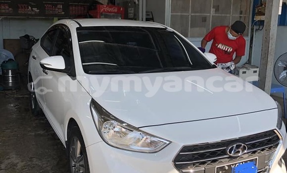 Buy Used Toyota Camry White Car in Arakan in Rakhine