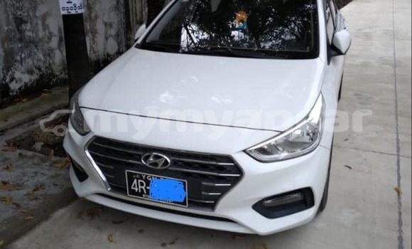 Buy Used Toyota Camry White Car in Arakan in Rakhine Buy Used Toyota Camry White Car in Arakan in Rakhine