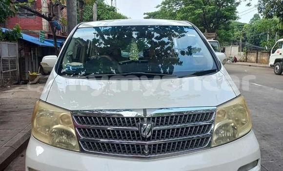 Acheter Occasion Voiture Toyota Alphard Blanc à Banmo, #<Region:0x000000000b1c4b88>