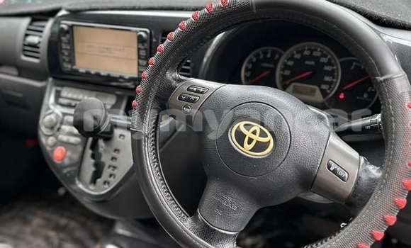 Buy Used Toyota Wish White Car in Allanmyo in Magway Buy Used Toyota Wish White Car in Allanmyo in Magway