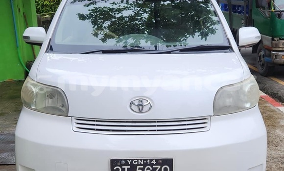 Buy Used Toyota Porte White Car in Bogale in Ayeyarwady Buy Used Toyota Porte White Car in Bogale in Ayeyarwady