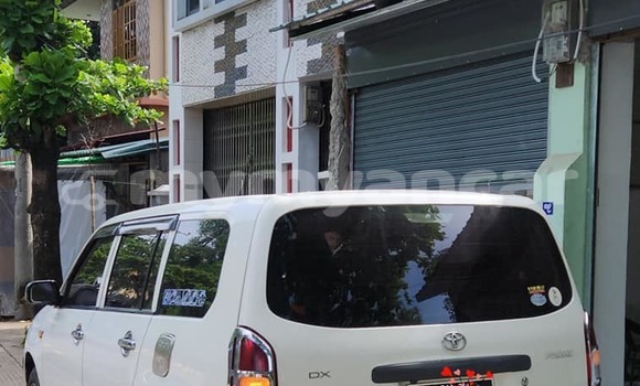 Buy Used Toyota Probox White Car in Allanmyo in Magway Buy Used Toyota Probox White Car in Allanmyo in Magway