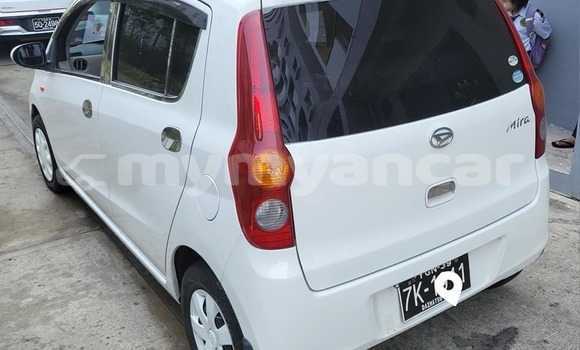Buy Used Daihatsu Mira White Car in Arakan in Rakhine Buy Used Daihatsu Mira White Car in Arakan in Rakhine