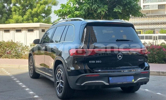 Buy Used Mercedes-Benz E200 Black Car in Nyaunglebin in Bago Buy Used Mercedes-Benz E200 Black Car in Nyaunglebin in Bago