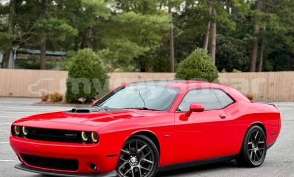 Acheter Occasion Voiture Dodge Challenger Rouge à Nyaunglebin, #<Region:0x000000000af4fc68>