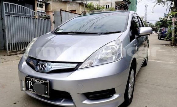 Buy Used Honda FIT Other Car in Allanmyo in Magway Buy Used Honda FIT Other Car in Allanmyo in Magway