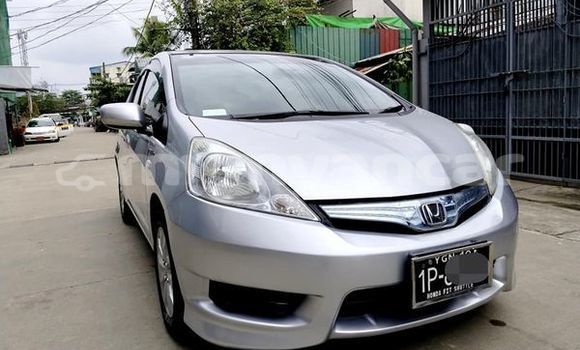 Buy Used Honda FIT Other Car in Allanmyo in Magway Buy Used Honda FIT Other Car in Allanmyo in Magway