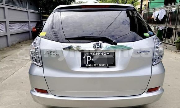 Buy Used Honda FIT Other Car in Allanmyo in Magway Buy Used Honda FIT Other Car in Allanmyo in Magway