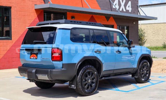 Acheter Occasion Voiture Toyota Land Cruiser Vert à Nyaunglebin, #<Region:0x000000000af4fc68> Acheter Occasion Voiture Toyota Land Cruiser Vert à Nyaunglebin, #<Region:0x000000000af4fc68>